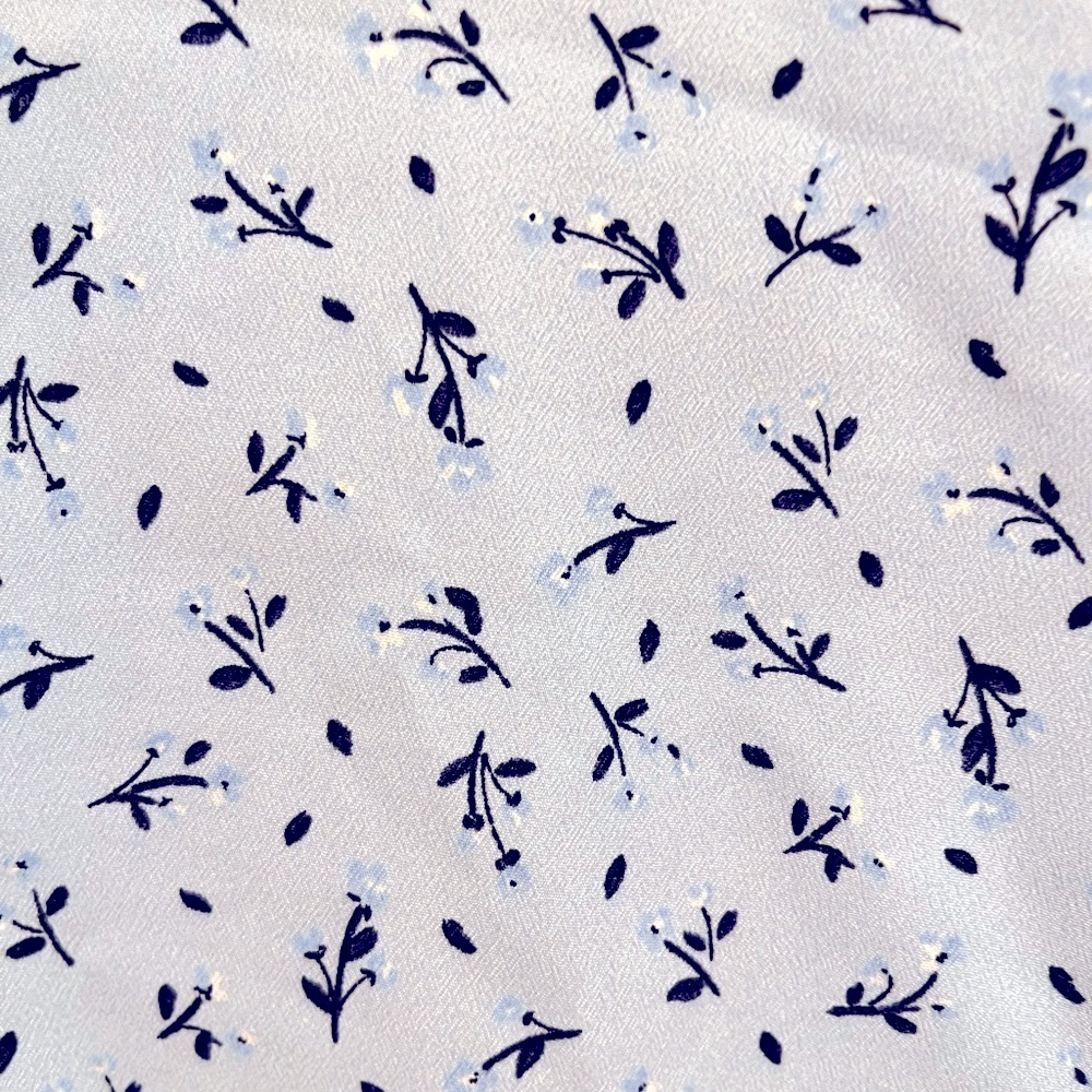 NWOT- H&M Crêpe Wrap Light Blue
Floral Dress Small - Picture 9 of 11